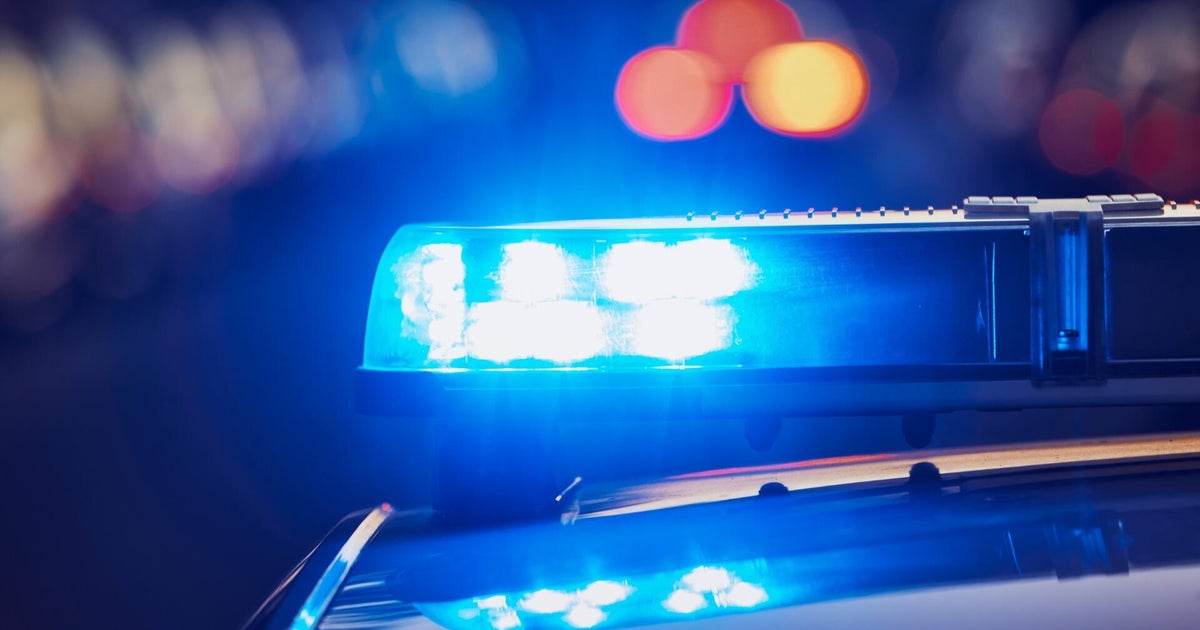 1 dead, 1 critical in trailer incident in Southwest Miami-Dade, MDSO says 