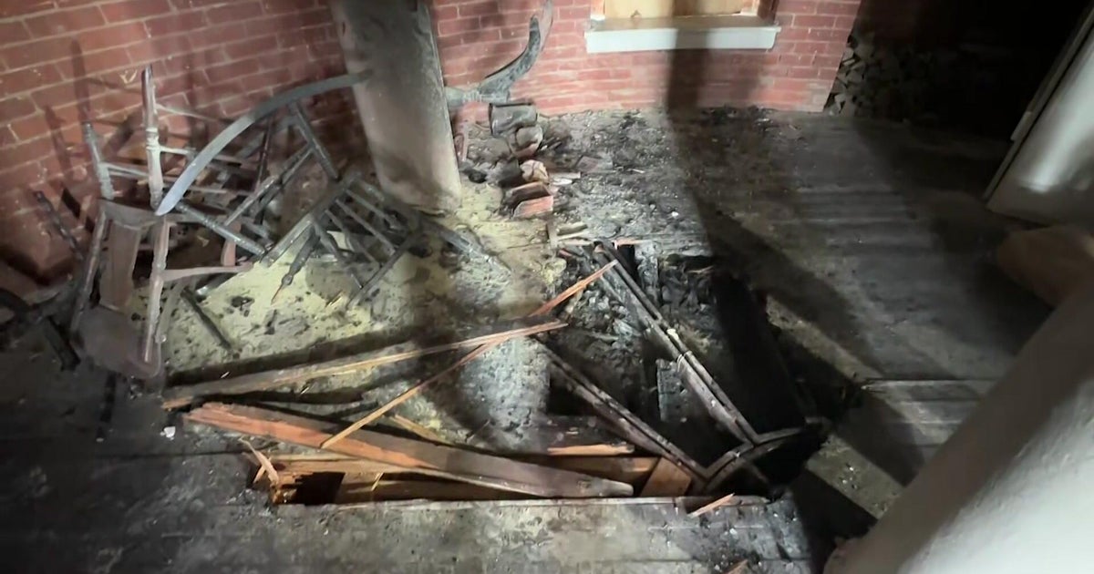4 teens charged with Tarrytown Lighthouse vandalism 